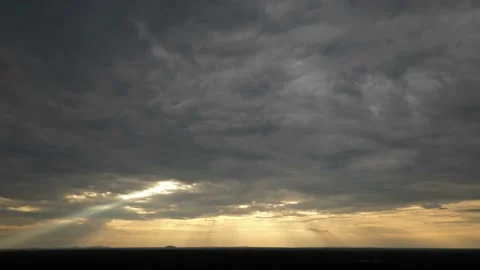 Rolling Gray Clouds Timelapse -Moving In - Epic Sunset 스톡 동영상 205749483