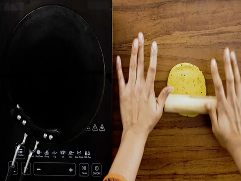 Rolling out the Rotti-Top Angle Shot 動画素材 80419788