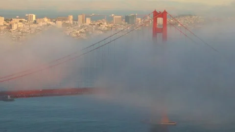 For rolling over the Golden Gate Bridge and San Francisco city skyline Stock Footage 159112373