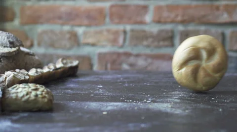 Rolling roll on the table, slow motion at 240fps Stock-Footage 31715513