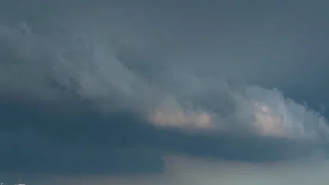 Rolling storm cloud Stock Footage 180167982