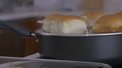 Rolls on Mesh Splatter Guard Up Close Видео 97757916