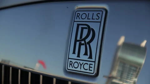 Rolls Royce grill with logo at hardrock hotel 動画素材 168752152