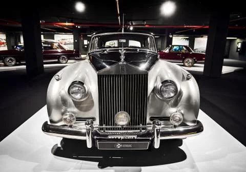 Rolls-Royce Silver Cloud. luxury retro car. Classic Car exhibition - Heydar A Stock Photos