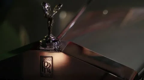 Rolls Royce static and pan left Vídeo Stock 10587508