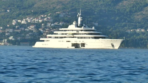 Roman Abramovich's Yacht Eclipse Video stock 148732270