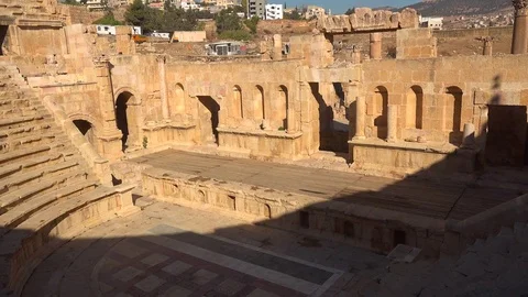 Roman coliseum in Jerash Vídeos de archivo 83594936