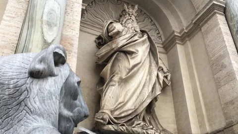 Roman statue Stock Footage 200789343