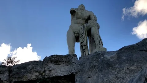 Roman statue time lapse Stock Footage