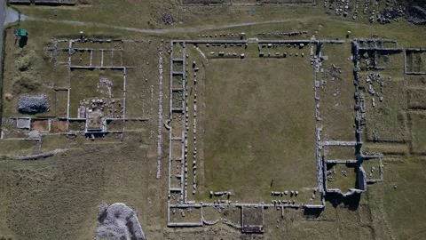 Roman town Doclea, Map view, drone aerial view 库存影片 233347547