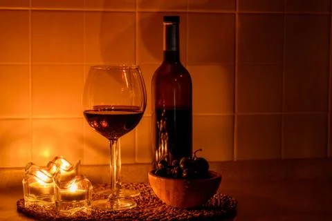 Romantic background with glasses of wine Foto stock