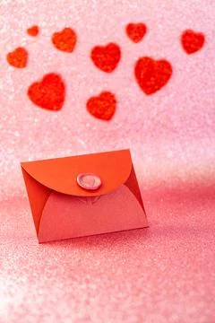 Romantic background. Red envelope with a love confession, Valentines heart.. Stock Photos