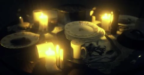 Romantic candlelight dinner setting with plates and drinks on the table Stock Illustration