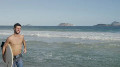 Romantic couple embracing on beach Stock-Footage 49621061