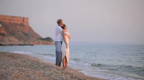 Romantic Couple On The Seaside Stock-Footage 22424241