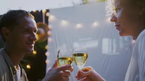 Romantic dating on decorated backyard Video stock 252716969