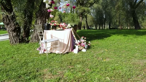 Romantic decor elements for marriage applications. Romantic outdoor dinner 動画素材 141599844