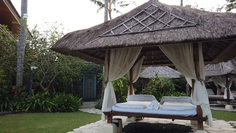 Romantic gazebos for massage. 스톡 동영상 109145161