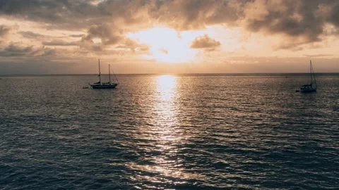 Romantic sunset over the horizon of the open ocean Stock Footage 137124803