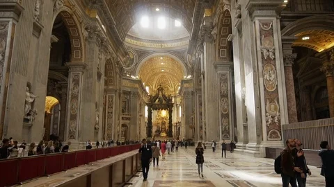 ROME- APRIL 2018: Interior of St. Peter's Basilica, Vatican, Italy. Stock Footage 90082836