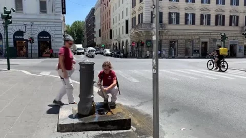 Rome begins to feel the effects of the first heatwave set to affect Europe in 20 Stock Footage 337602886