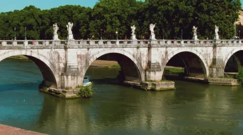 Rome Bridge Sant'Angelo 스톡 동영상 51710526