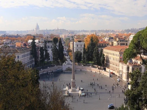 ROME - November 2017: View of the Piazza del Popolo a large urban square Video stock 83337574