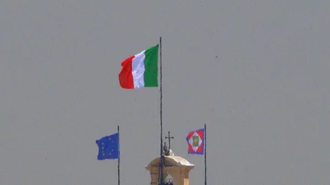 Rome rooftop view with ancient architecture in Italy panorama Stock Footage 82170798