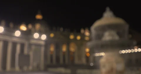 Rome - Vatican: 4k Focus pull video St. Peter's Square Basilica and fountain Video stock 122384741