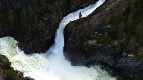 The Romsdalen River Vídeo Stock 94589207