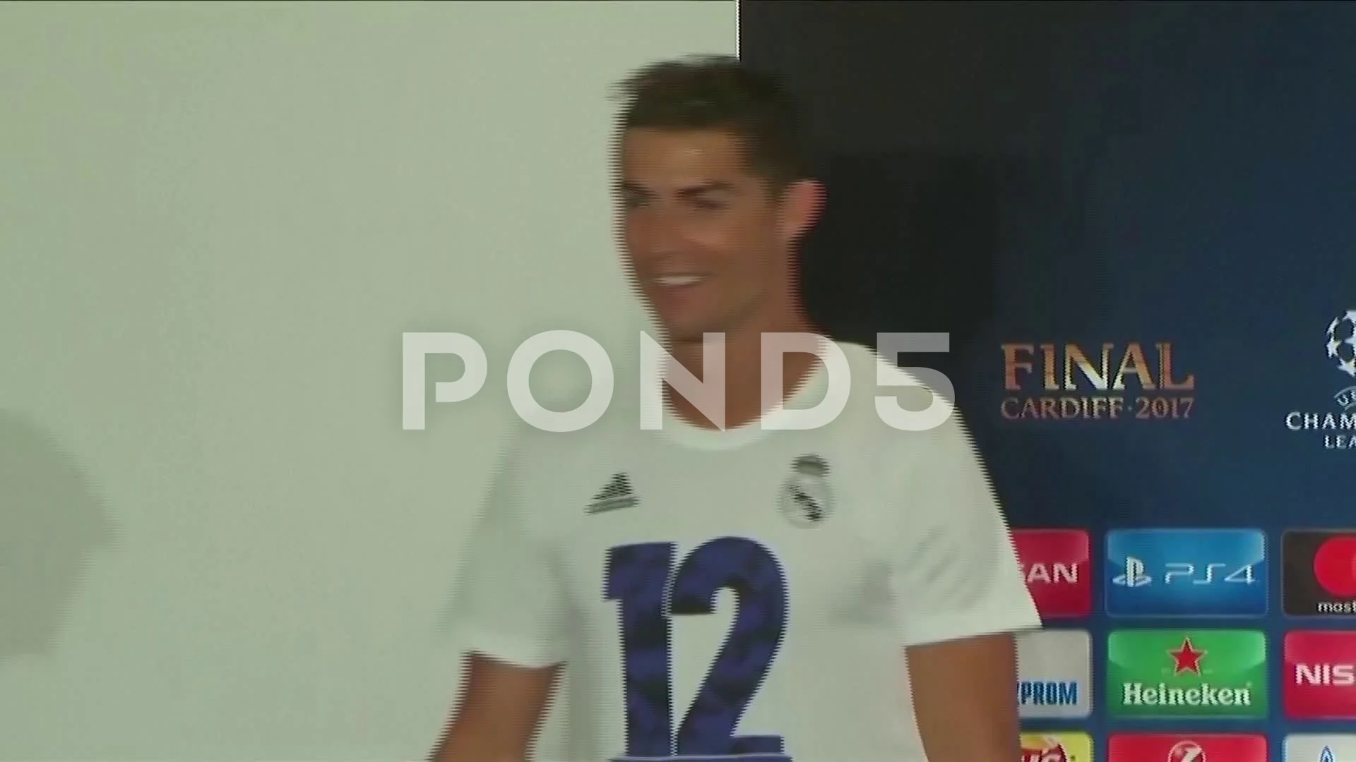 Ronaldo lays claim to all-time leading scorer record on 807 goals