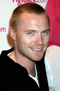  Ronan Keating at the Pigsback.com UK launch party held at Cafe De Paris, ... Foto stock