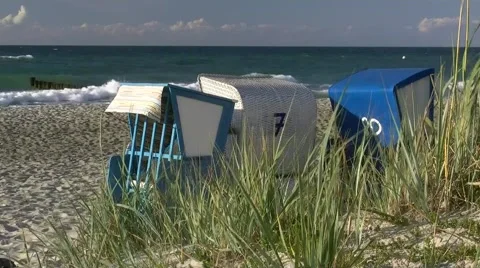 Roofed Wicker Beach Chairs - Baltic Sea, Northern Germany 스톡 동영상 40838466
