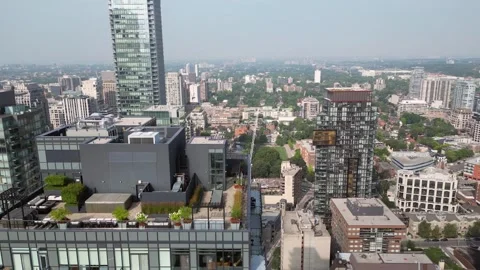 Rooftop Oasis Vidéo 249199904