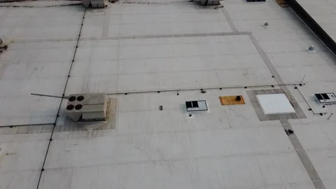 Rooftop pan in Stock Footage 170347567