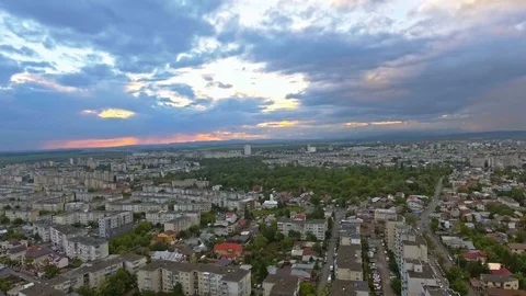 Rooftop sunset view of the city skyline Stock-Footage 75650290