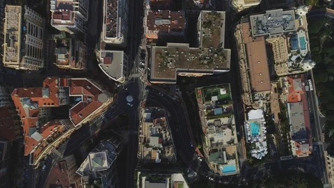 Rooftops and block of flats in Monaco Monte Carlo city France town with Yahts 스톡 동영상 95400871