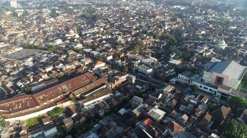 Rooftops And Narrow Lanes Across Central Malang Indonesia Видео 95259784