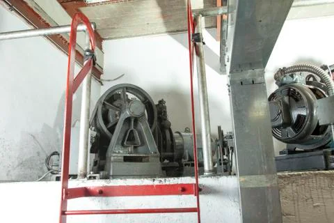 Room Elevator cable control in the mall Foto stock