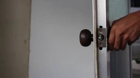Room lock repair Stock Footage 69184535