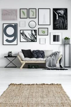 Room with wicker carpet Foto stock