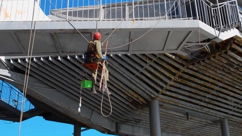 Rope access technician Stock Footage 125802673