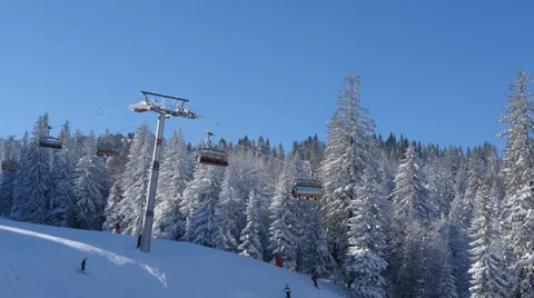 Ropeway in the mountains 4K 스톡 동영상 47012661