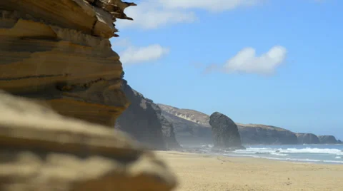 Roque del Morro and sandstone cliff coast 11102 Vidéo 31855649