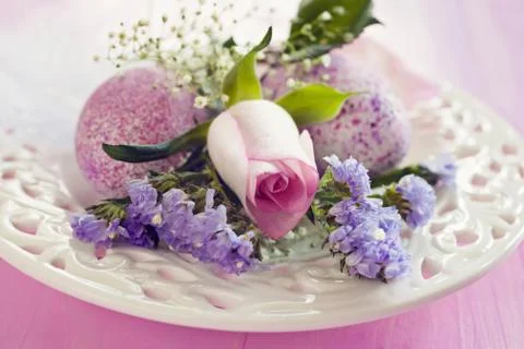 Rose and Easter eggs Foto stock