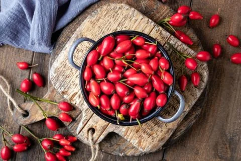 Rose hips on a table, top view Foto stock