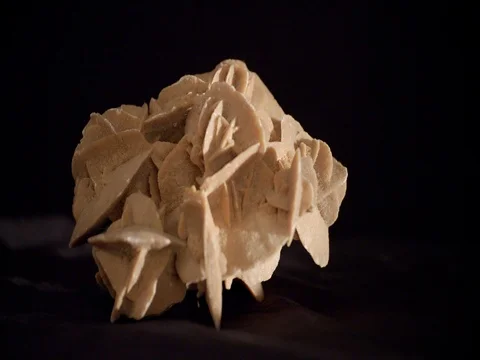 Rotating chrystal desert rose, 4K Stock Footage 69377079