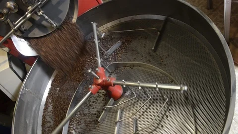 Rotating coffee toasting machine Stock Footage 90864848
