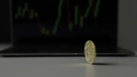 Rotating golden bitcoin on white background. Crypto currency concept. Exchange b Video stock 152815674