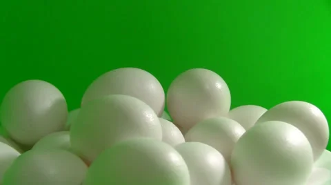 Rotating green screen eggs Video stock 36622590